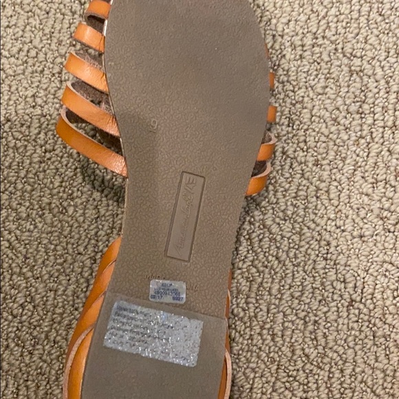 Tan Espadrilles - Picture 3 of 3